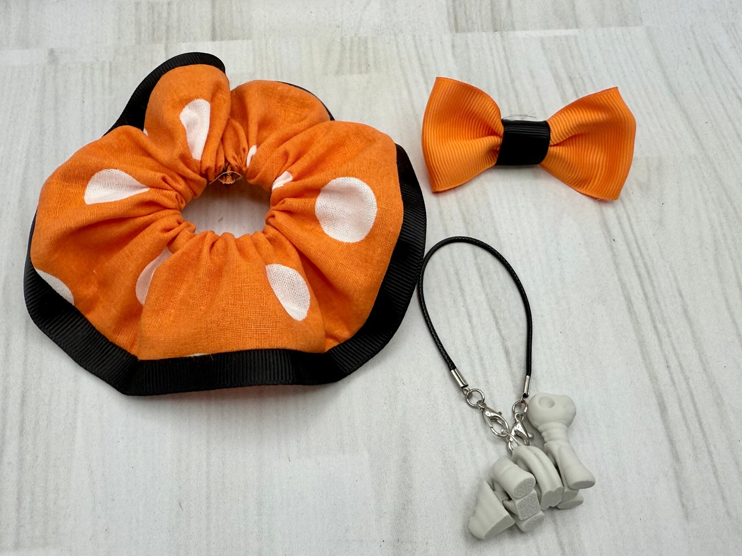 Spooky-Cute Halloween Outfit