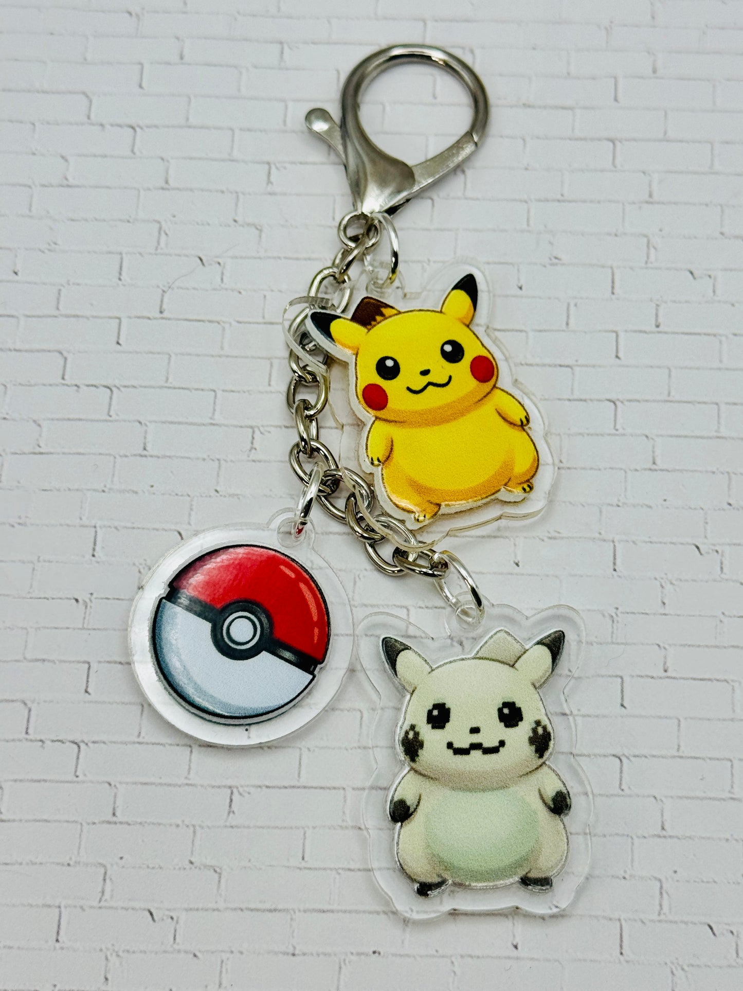 Retro & Pixel Electric Mouse Charm Keychain