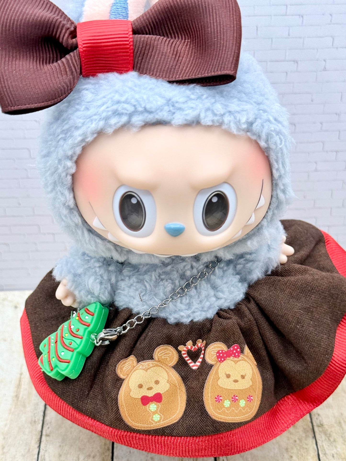 Squishy Gingerbread Mouse Outfit