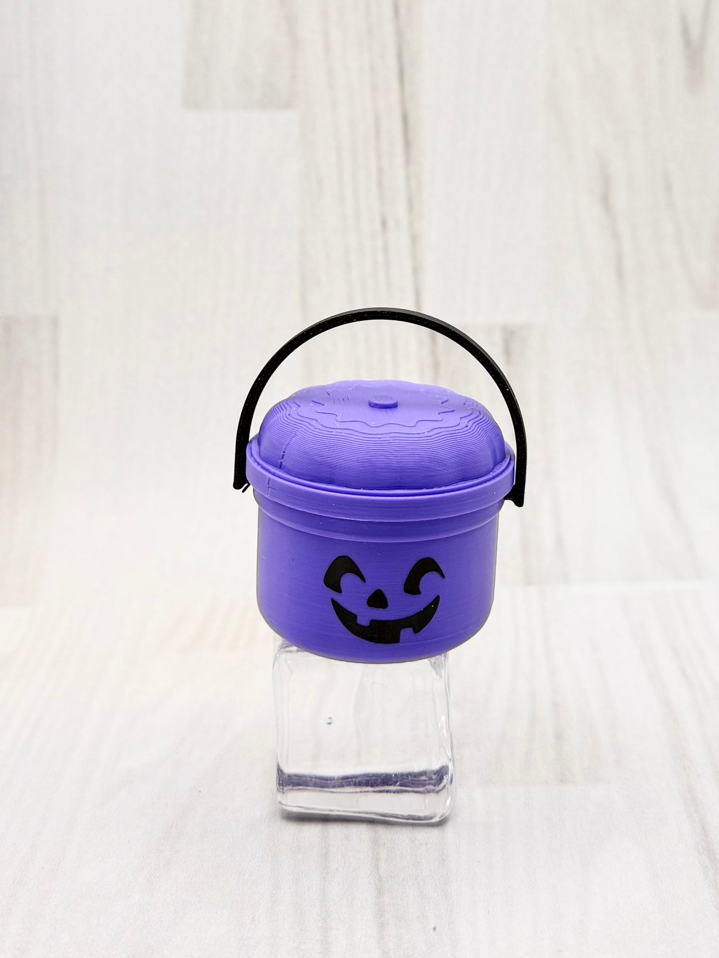 Boo-tiful Mini Halloween Buckets