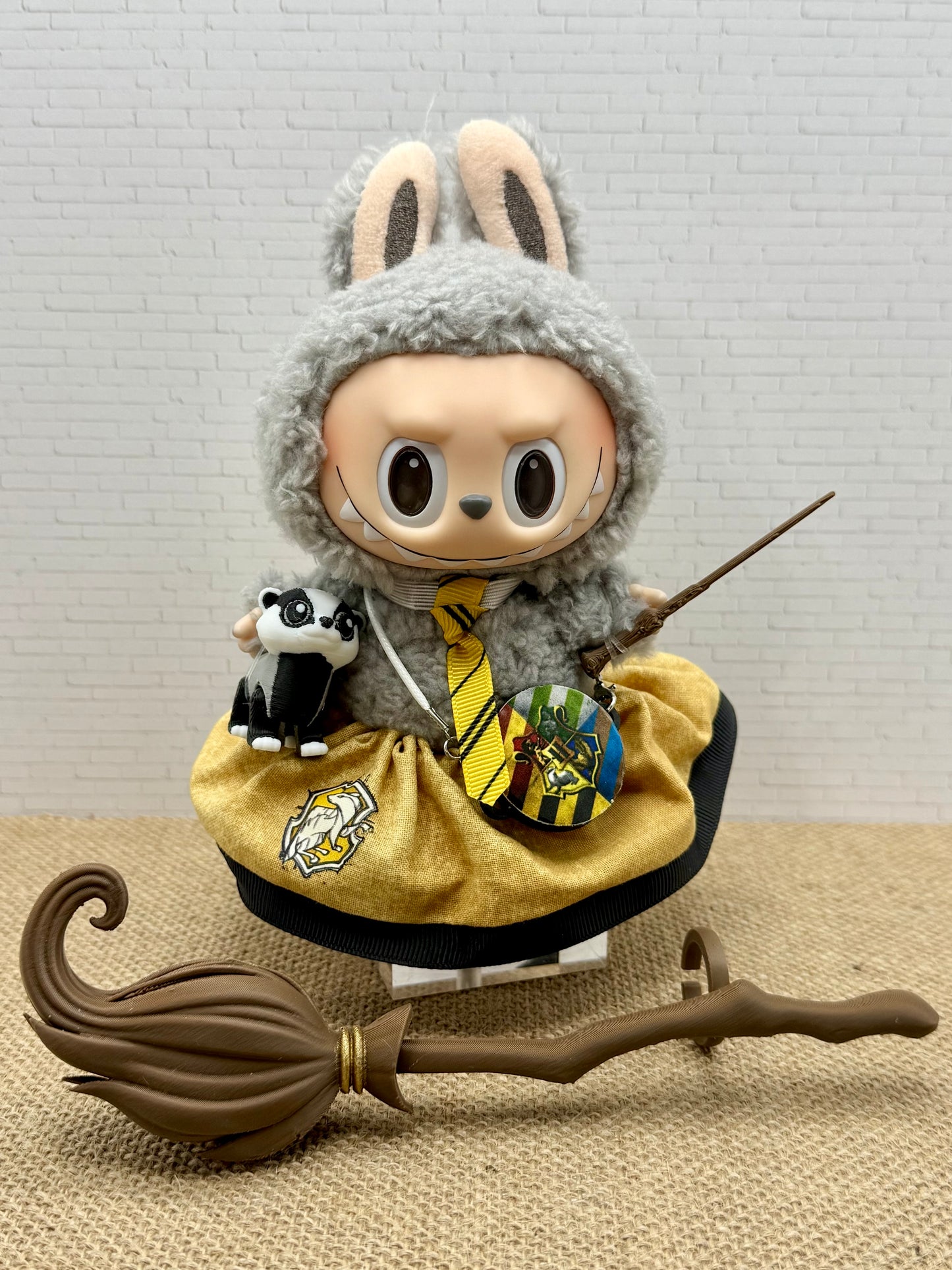 Badger Wizard School Outfit