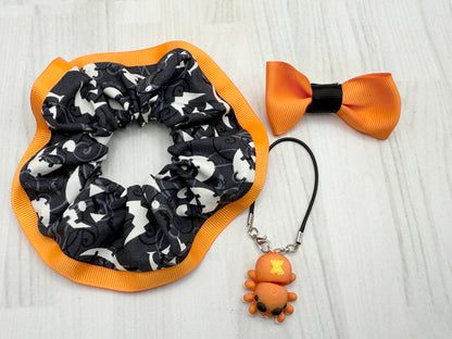 Glow-in-the-Dark Faces Halloween Outfit