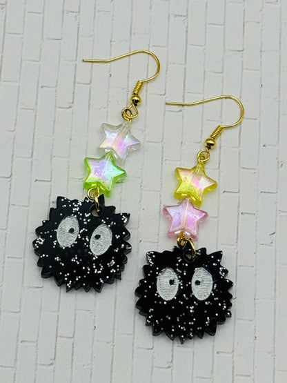 Soot Sprite Star Earrings