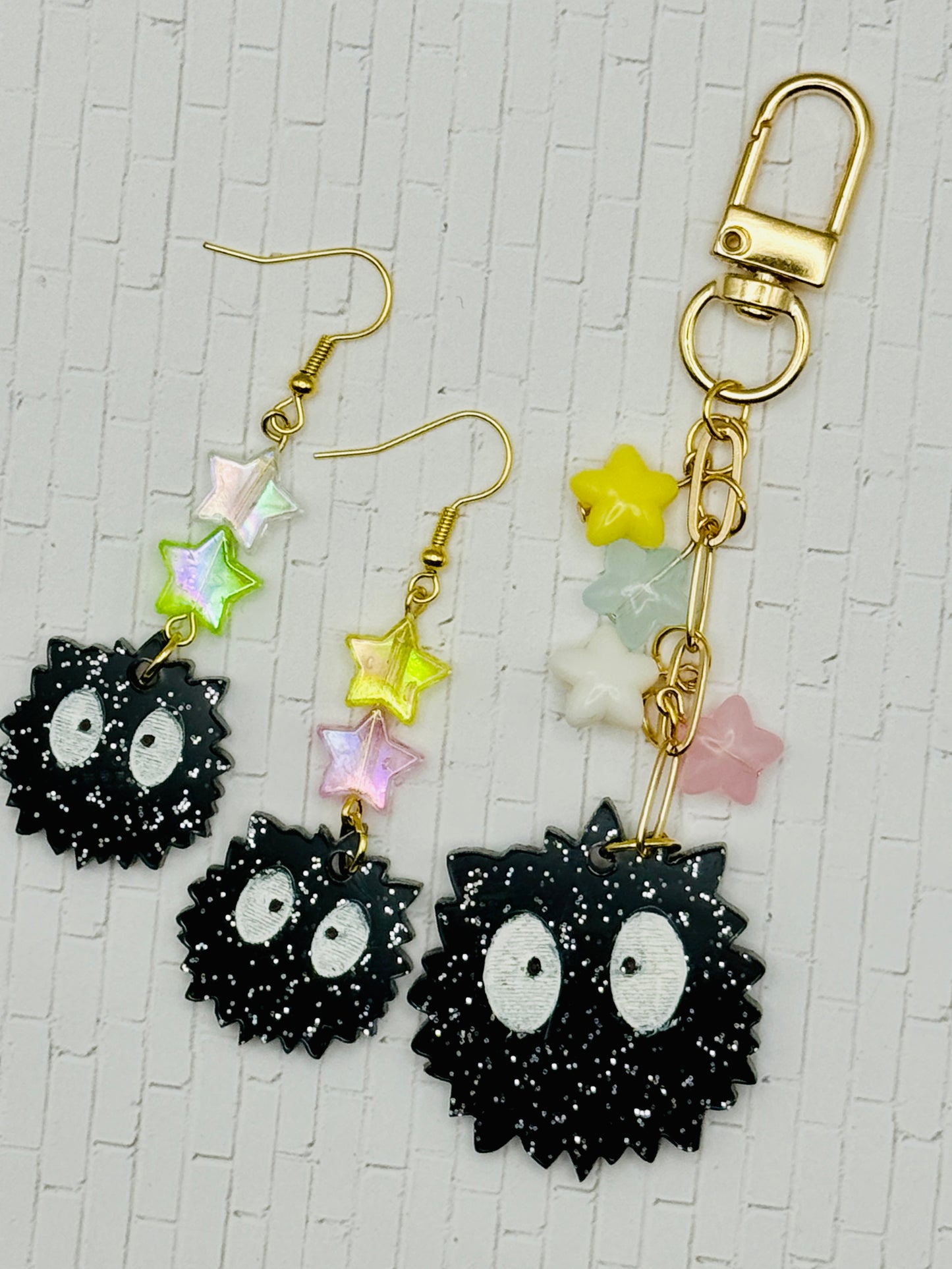 Soot Sprite Star Earrings