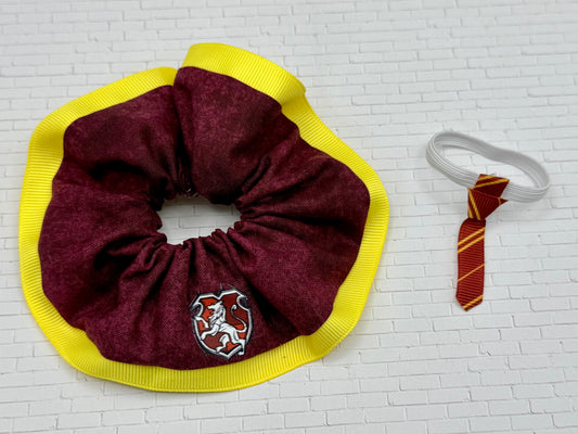 Lion Wizard School Outfit