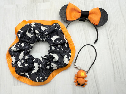 Glow-in-the-Dark Faces Halloween Outfit
